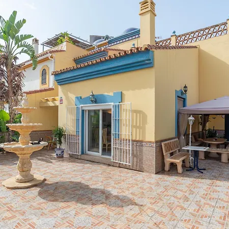 Valentina - Renovated On Alamos