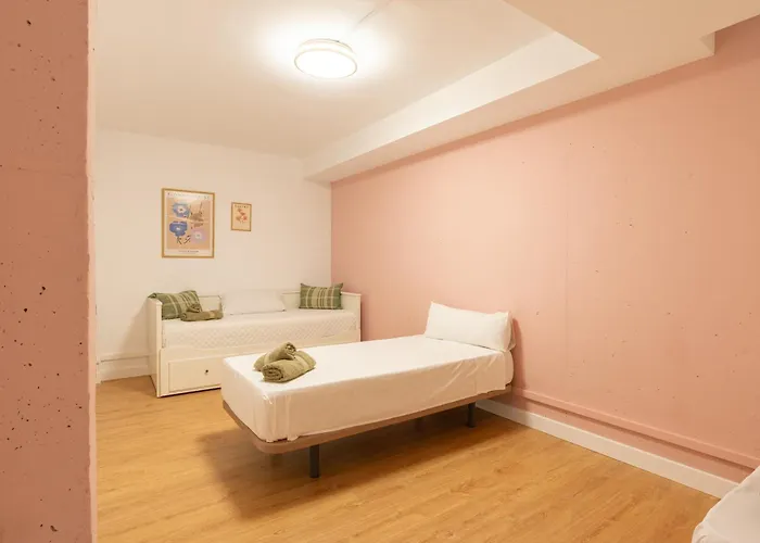 Valentina - Renovated On Alamos