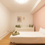 13 Guest 3 Min Walk To Bbq Cinema Perfect For Groups