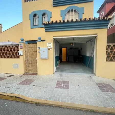 13 Guest 3 Min Walk To Bbq Cinema Perfect For Groups * Torremolinos