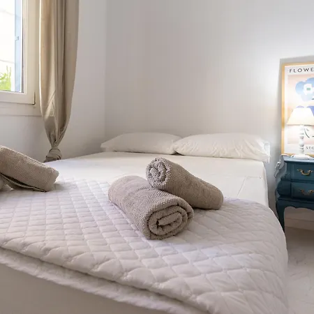 Valentina - Renovated On Alamos * Τορρεμολίνος