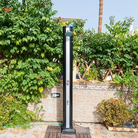 Villa 13 Guest 3 Min Walk To Bbq Cinema Perfect For Groups *