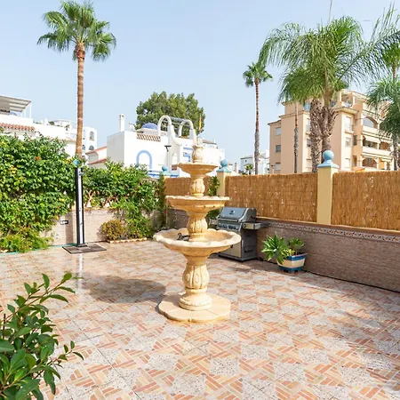 Vila 13 Guest Villa 3 Min Walk To Beach Bbq Cinema Perfect For Groups