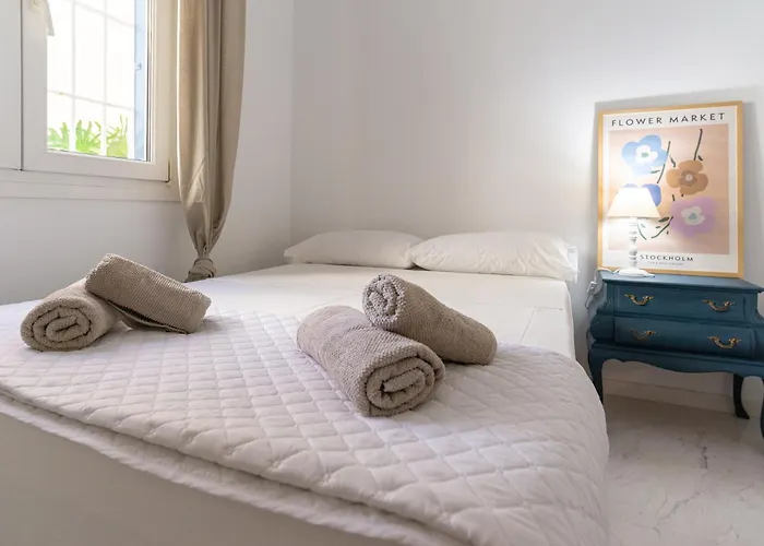 13 Guest Villa 3 Min Walk To Beach Bbq Cinema Perfect For Groups * Torremolinos