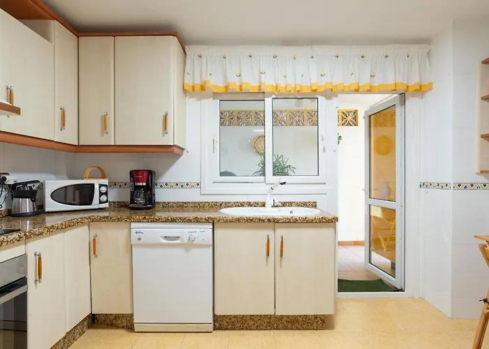 13 Guest Villa 3 Min Walk To Beach Bbq Cinema Perfect For Groups Torremolinos