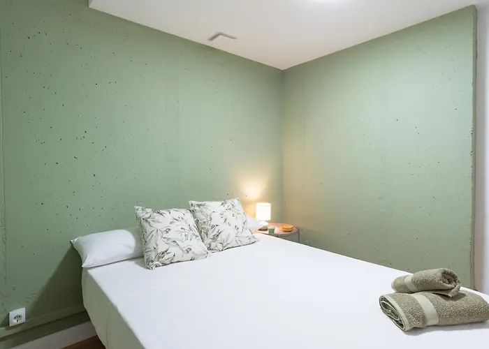 13 Guest Villa 3 Min Walk To Beach Bbq Cinema Perfect For Groups *