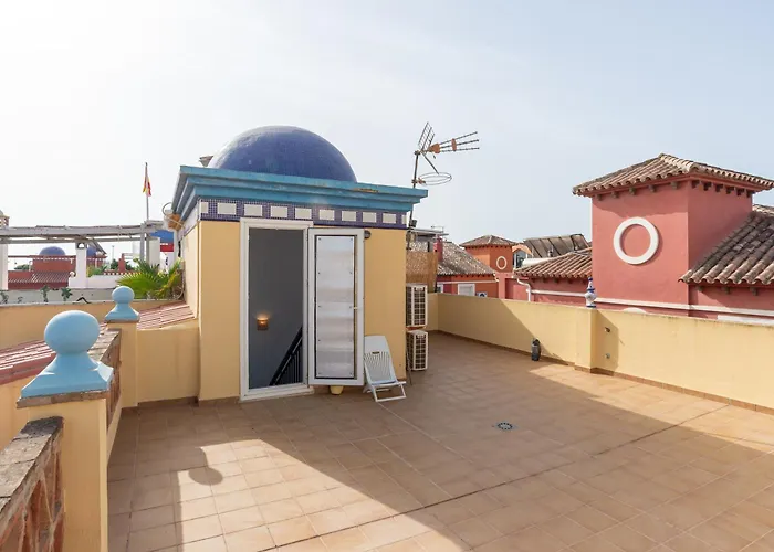 Vila 13 Guest Villa 3 Min Walk To Beach Bbq Cinema Perfect For Groups Torremolinos